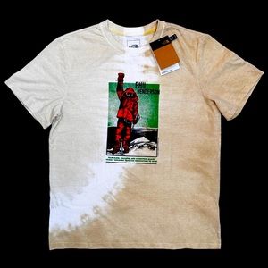 Large THE NORTH FACE Phil Henderson Tie Dye Hiking Tan Tee T Shirt